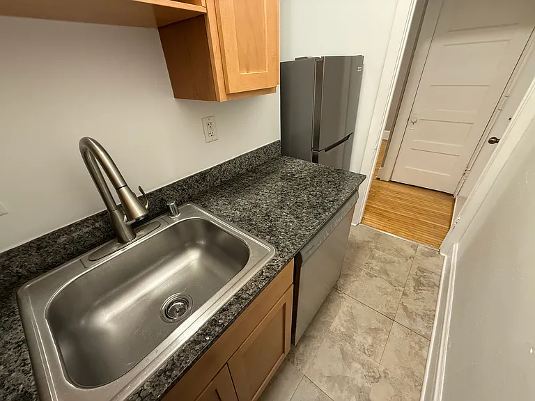 Stevens Square Apartments — Photo 144