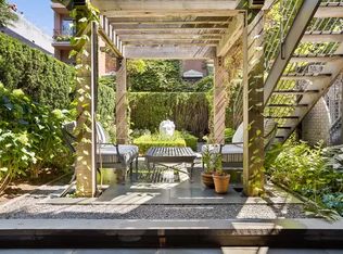 105 W 122nd St, New York, NY 10027