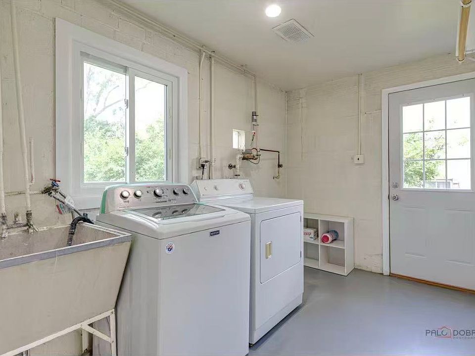 2nd image of 670 Indian Hill Rd