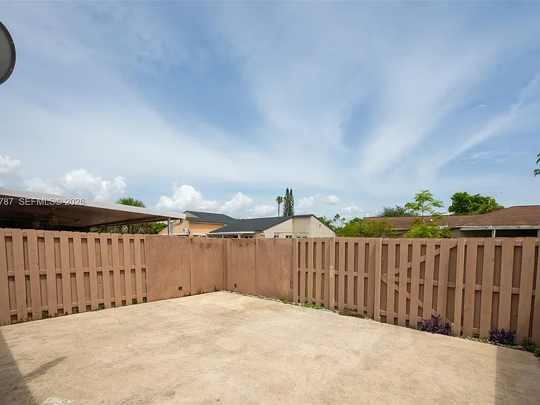 6707 NW 193rd Ln #0 — Photo 30