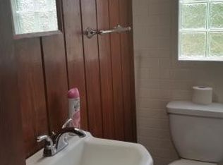 204 3rd St, Niceville, FL 32578