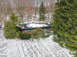 684 Sherwood Dr, Aurora, OH