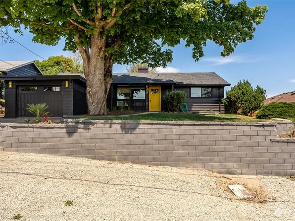 6240 S 118th Place, Seattle, WA 98178