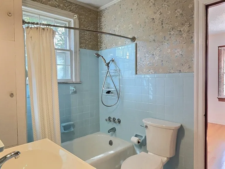 487 S Center St — Photo 20