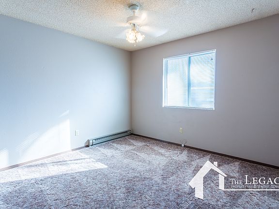 5th image of 1415 E A St APT 3