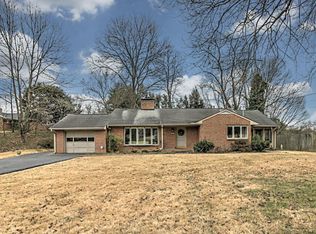 3530 Winding Way Rd SW, Roanoke, VA 24015