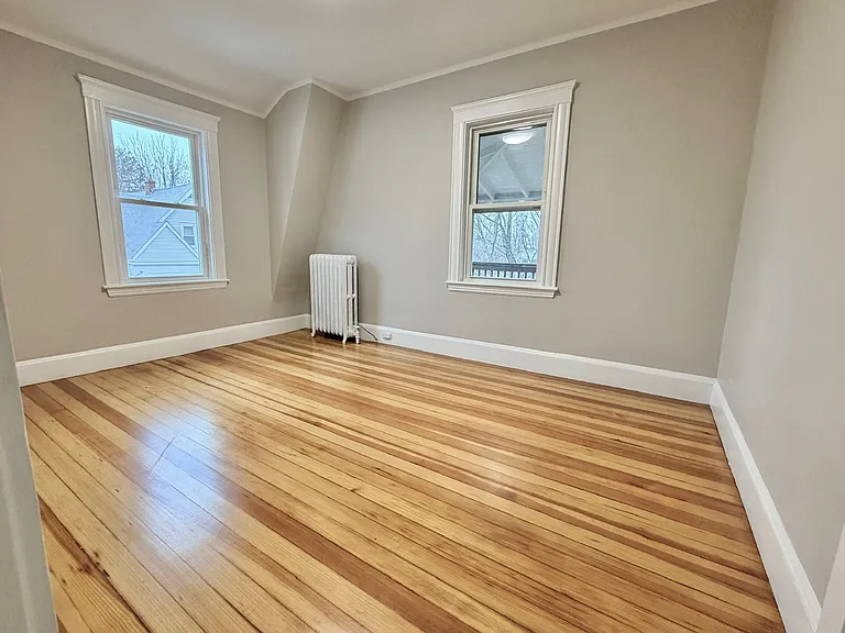 89 Glendower Rd #3 — Photo 17