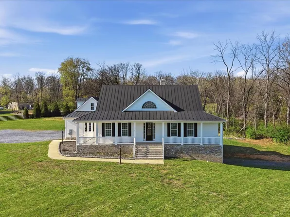 325 Dehaven Dr, Clear Brook, VA 22624