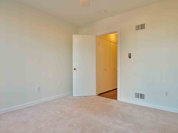 924 North Carolina Ave SE #1-9_12292022