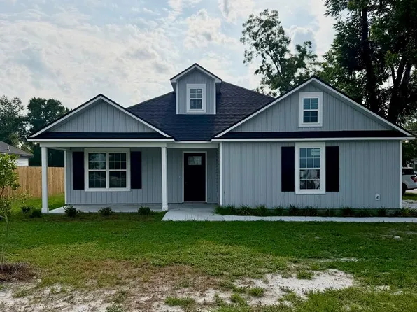 (undisclosed Address), Lakeland, GA 31635