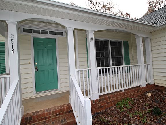 2nd image of 2814 Windsor Chase Dr