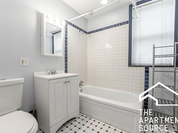 5th image of 2925 W Logan Blvd #1REAR
