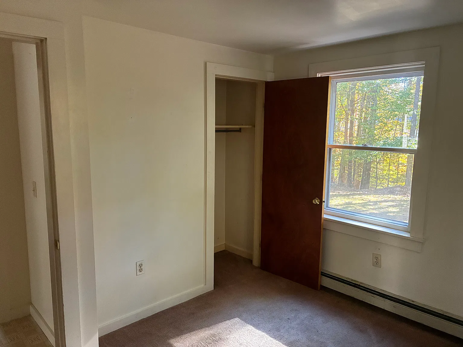 4 bed, 1152 sqft, $2,395 — Photo 4