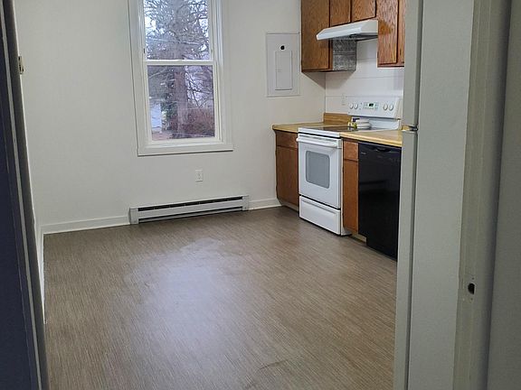 2nd image of 222 Lima Ave #222