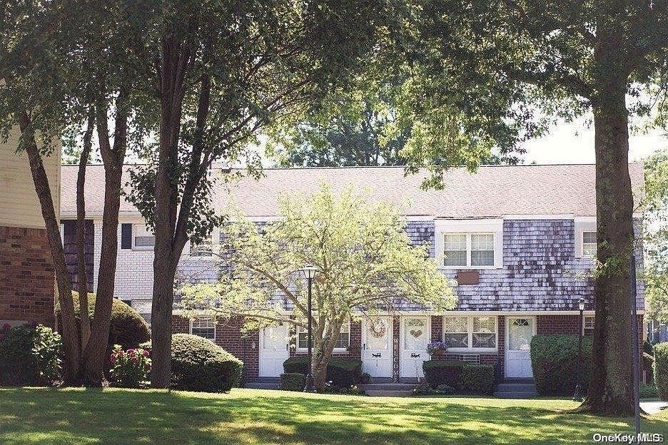 1st image of 3910 Wilshire Lane #3910