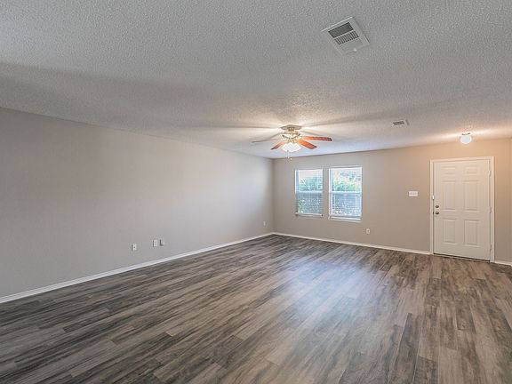 5th image of 5317 Lansdowne Ave