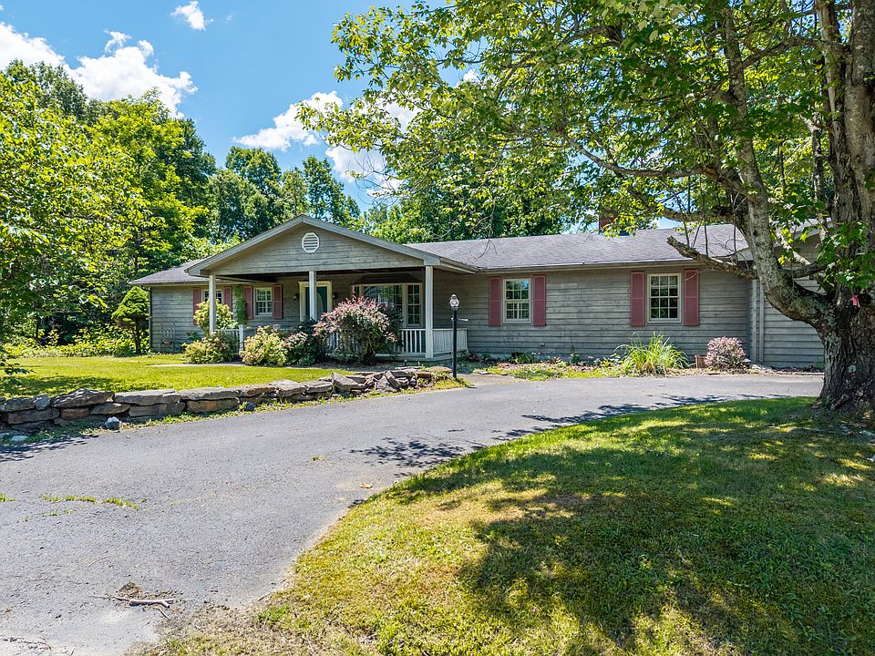 1st image of 865 Liberty Rd
