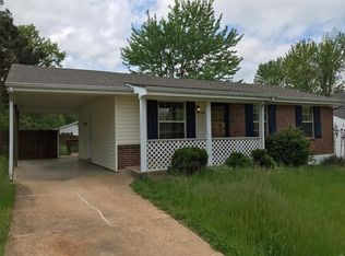 5408 Belmont Dr, High Ridge, MO 63049