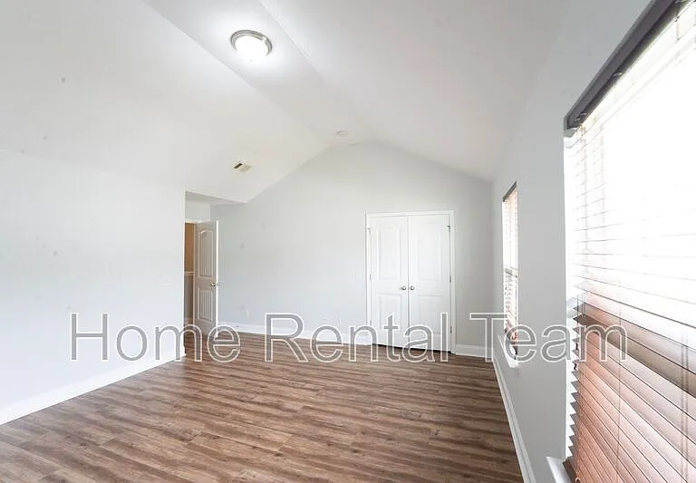 573 Governor Treutlen Cir — Photo 17