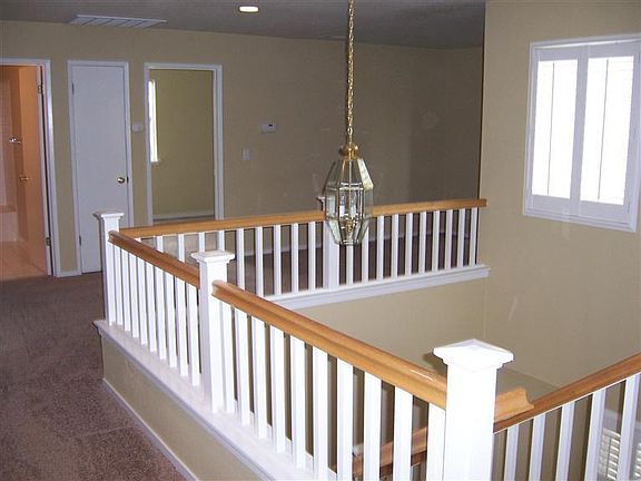 5th image of 2721 Swan Ln