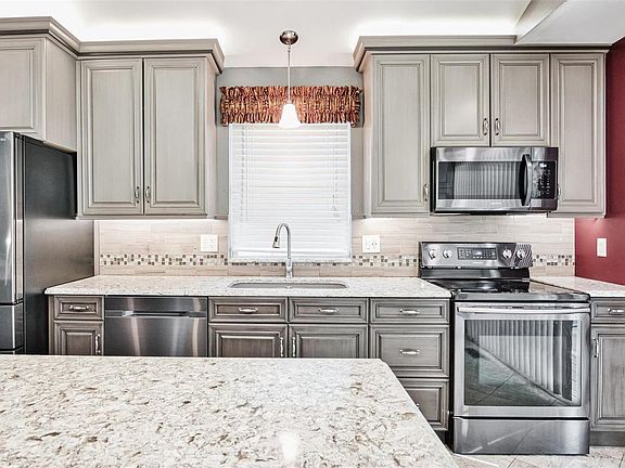 3rd image of 3820 Melstone Ct