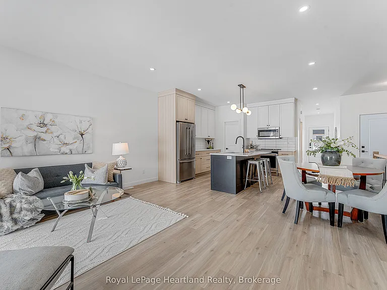 20 Silver Creek Rd — Photo 15