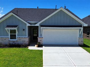 304 Cardinal Dr, Port Lavaca, TX 77979