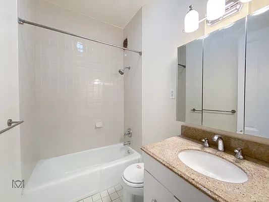Rented by Keller Williams NYC | media 8