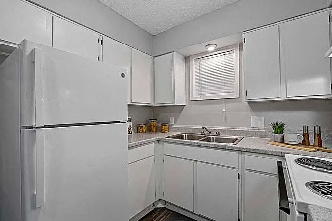 Sage Creek Apartments — Photo 44