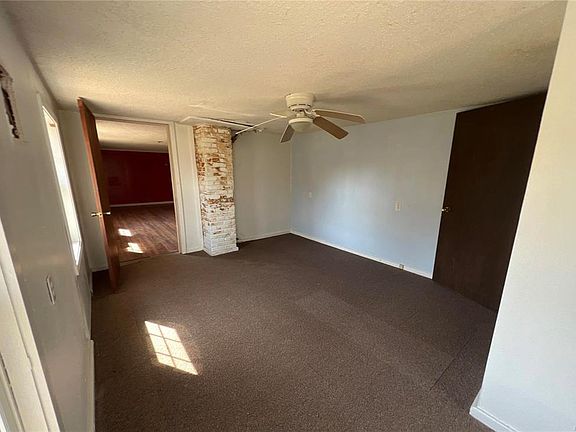 5th image of 10393 E Saint Hwy E