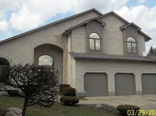 7111 Lempco Ln, Dayton, OH 45415