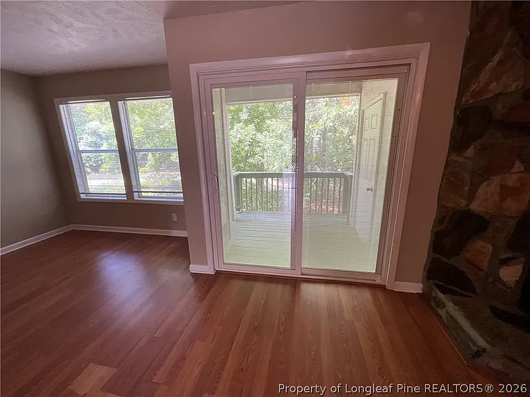 1025 Wood Creek Dr #5 — Photo 17