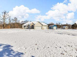 6816 Napoleon Rd, Jackson, MI 49201