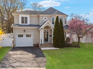 434 4th Ave, Westwood, NJ 07675