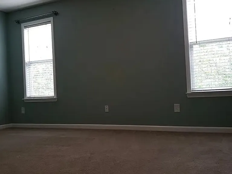 10318 McGoogan Ln — Photo 19