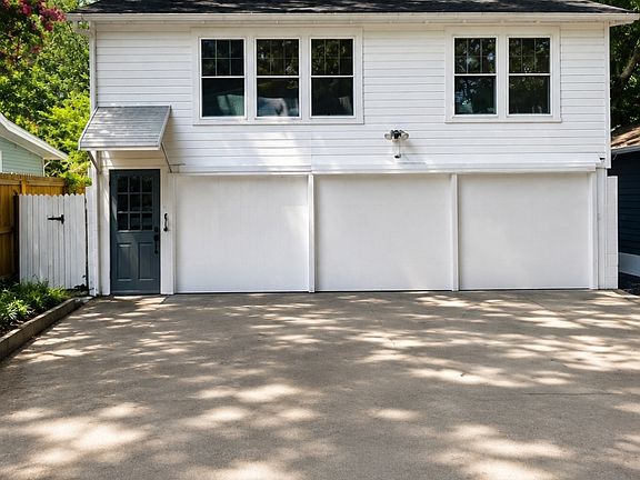 2nd image of 166 Kenan St #D