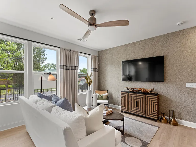 602 Market Grove Dr #100 — Photo 14