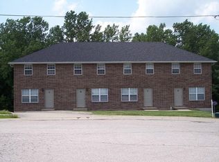 706 Streck Ct APT B, Warrensburg, MO 64093