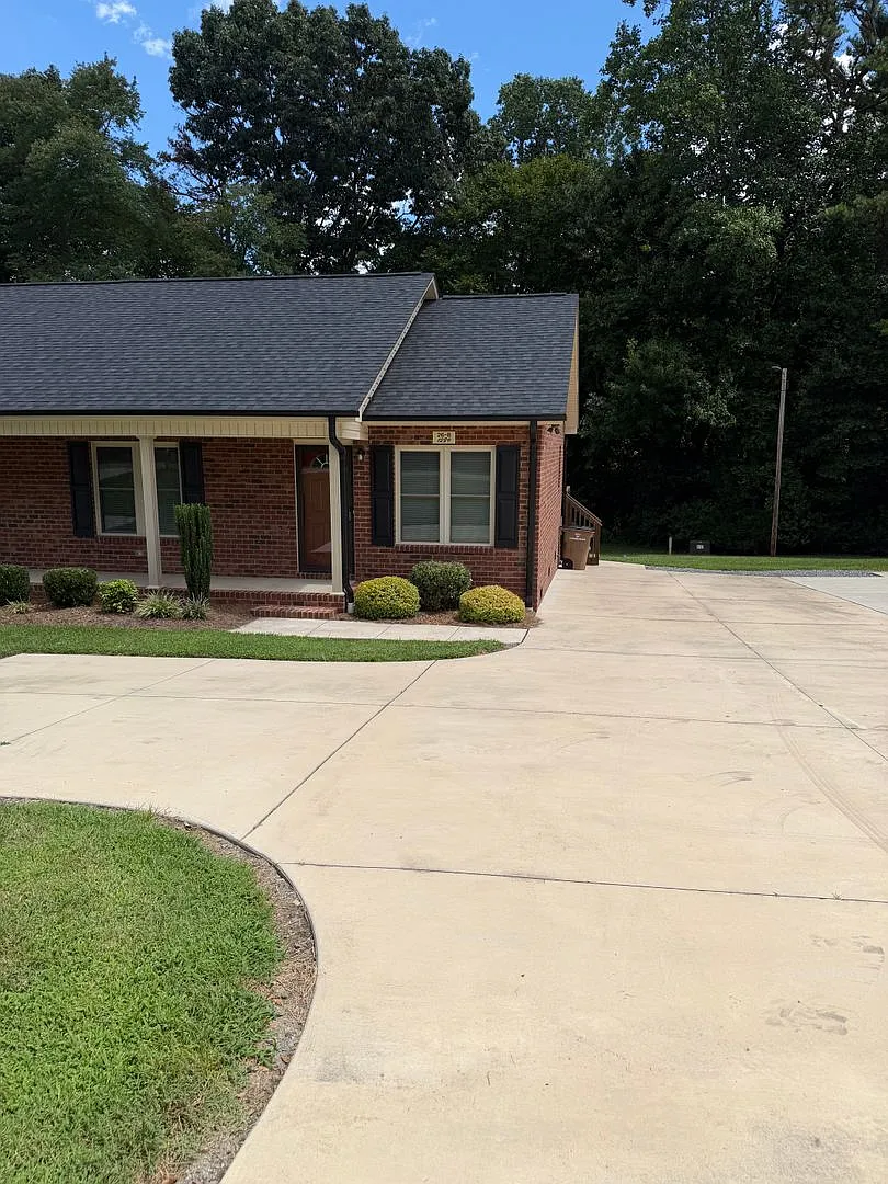 2 Bedrooms, 2 Bath Condo/Duplex For Rent on Janice Road, Lincolnton NC — Photo 1