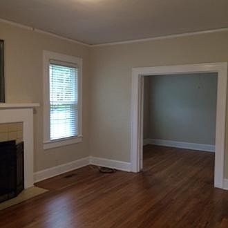 2nd image of 1207 Terrace St