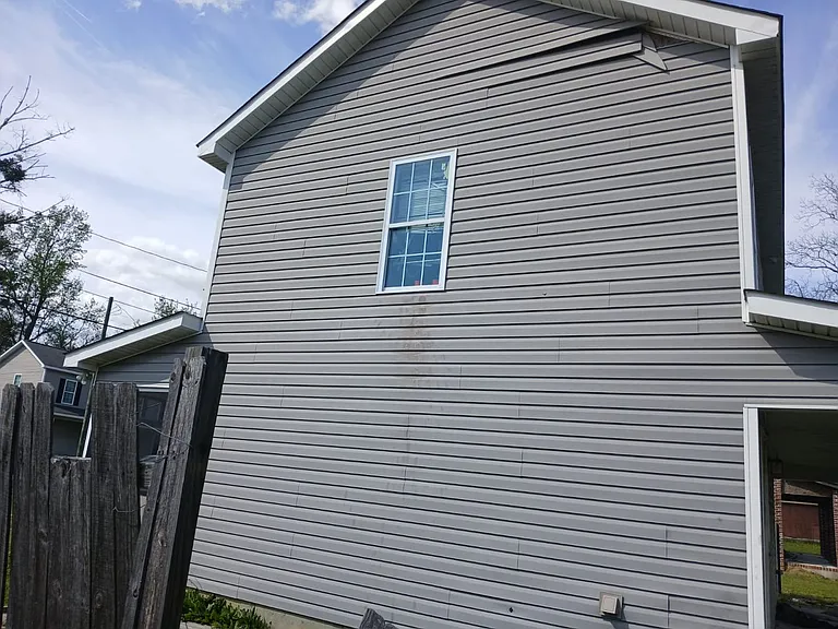 607 Roosevelt Ave — Photo 3