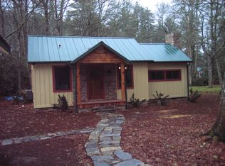 747 N 5th St, Highlands, NC 28741