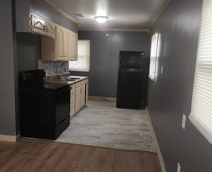 915 Carrolton Rd — Photo 15