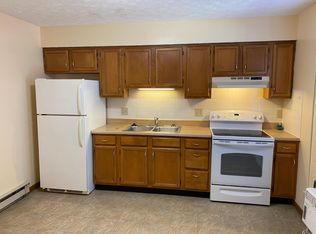 1215 Bunker Hill Rd #C, Troy, OH 45373