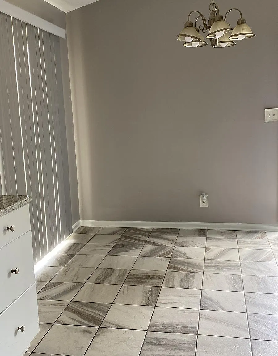 3 bed, 1300 sqft, $1,695 — Photo 3