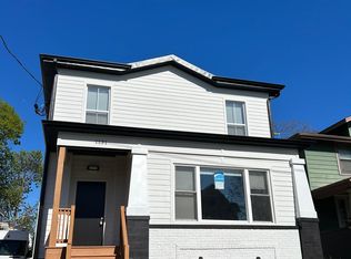 1131 Erie St #1, Racine, WI 53402