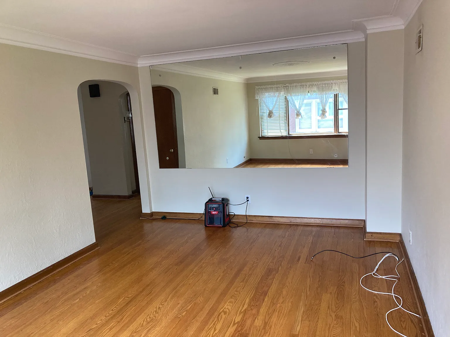 2 bed, 2000 sqft, $1,660 — Photo 3