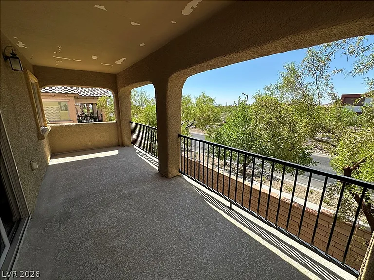11905 Alava Ave — Photo 16