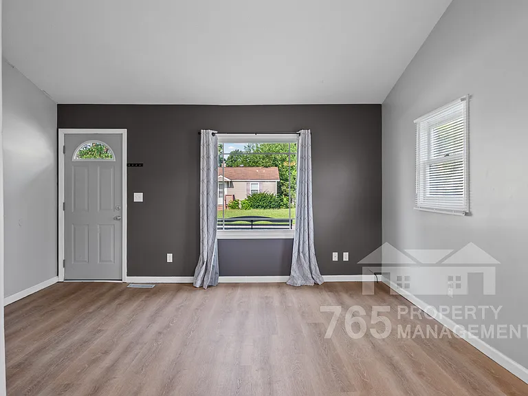515 S 31st St — Photo 3