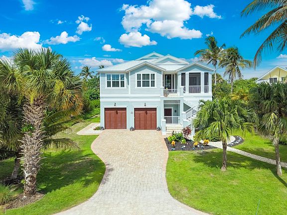 4th image of 1114 Seagrape Ln